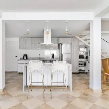 Casa El Encanto Holiday home *
